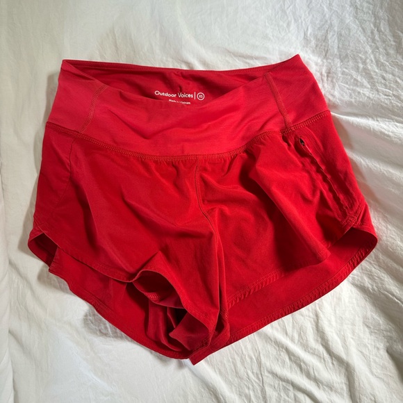 Outdoor Voices Hudson 2.5” Shorts - Red - XS - Picture 1 of 2